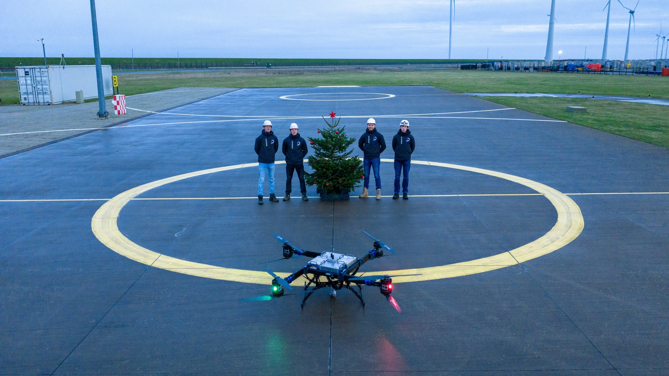 Heavy-lift drone as an alternative to a crane